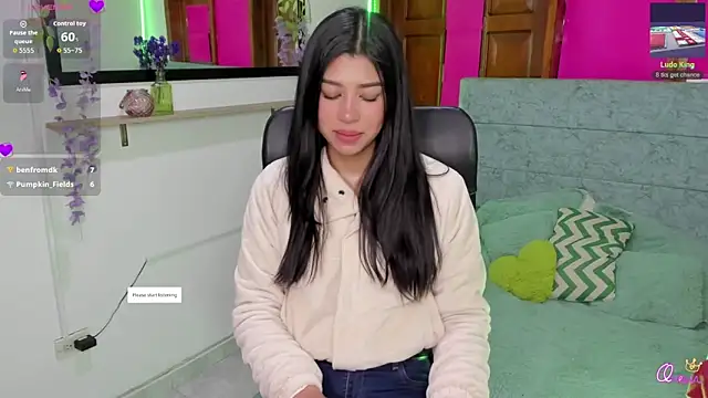 Aysha winxs online show from 04-04-26, 03:24