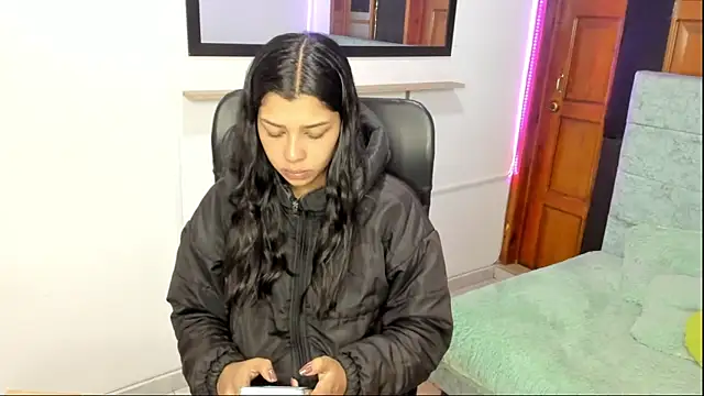 Aysha winxs online show from 03-03-26, 02:51