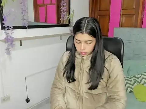 Snapshot of Aysha_winxs chatting on 05-08-26, 03:10 Aysha winxs online show from 05-08-26, 03:10