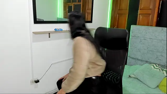 Aysha winxs online show from 03-07-26, 03:13