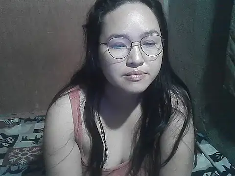 wildchinita00 online show from 03-16-26, 10:12