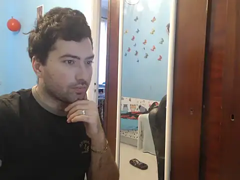 Snapshot of JacksonRost chatting on 02-19-26, 06:32 JacksonRost online show from 02-19-26, 06:32