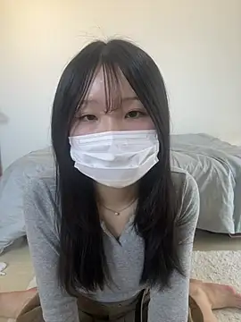 Snapshot of Hcup_MOMO chatting on 02-21-26, 02:24 Hcup MOMO online show from 02-21-26, 02:24