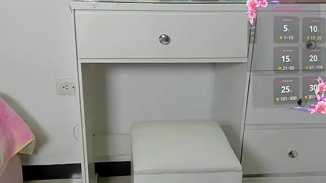 valentine sweety online show from 03-30-26, 11:11