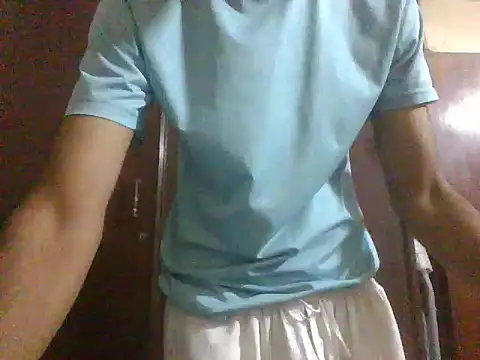 Snapshot of sub_slave_indi chatting on 06-18-26, 01:15 sub slave indi online show from 06-18-26, 01:15