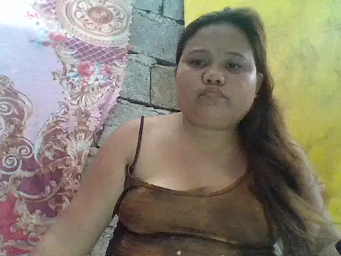 Snapshot of sweetlyn31 chatting on 07-29-26, 07:40 sweetlyn31 online show from 07-29-26, 07:40
