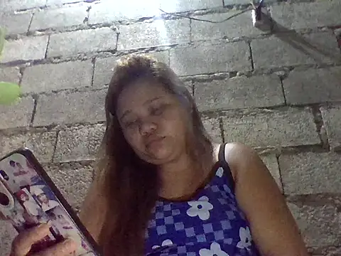 Snapshot of sweetlyn31 chatting on 08-01-26, 09:46 sweetlyn31 online show from 08-01-26, 09:46