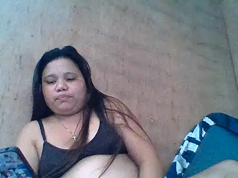 Snapshot of sweetlyn31 chatting on 05-10-26, 07:34 sweetlyn31 online show from 05-10-26, 07:34