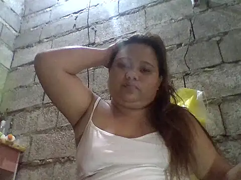 Snapshot of sweetlyn31 chatting on 08-01-26, 01:25 sweetlyn31 online show from 08-01-26, 01:25
