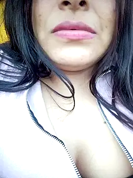 Snapshot of Crazy_grone chatting on 06-09-26, 10:44 Crazy grone online show from 06-09-26, 10:44