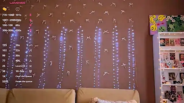 SoraCat online show from 03-27-26, 06:44