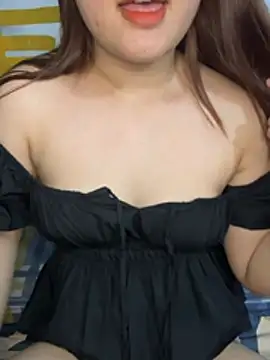 Snapshot of -Tanu- chatting on 02-19-26, 10:12 -Tanu- online show from 02-19-26, 10:12