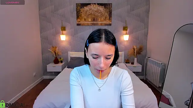 kitty-r0se online show from 03-20-26, 12:55