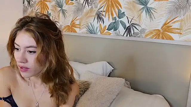 SuzannaMurr online show from 03-05-26, 08:44