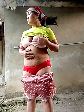 chubby0011 online show from 04-10-26, 12:28