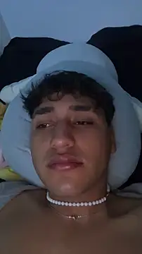 Alejandroml2 online show from 04-10-26, 07:59