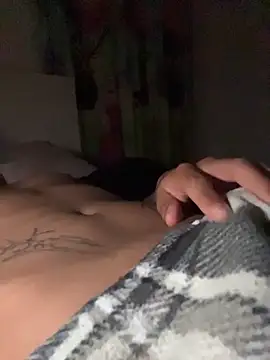 Alejandroml2 online show from 04-13-26, 10:41