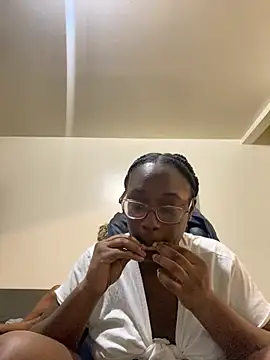 Sinfulwaterfalls online show from 03-05-26, 08:22