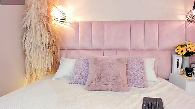 Bianca Monroe  online show from 06-14-26, 12:50