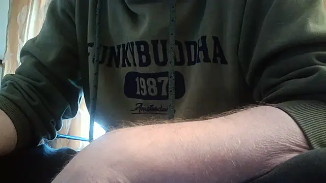 Snapshot of truble78 chatting on 05-25-26, 05:29 truble78 online show from 05-25-26, 05:29