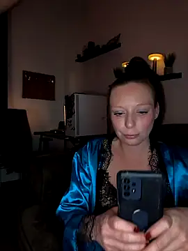 Snapshot of ZaramourXMrX chatting on 02-19-26, 08:17 ZaramourXMrX online show from 02-19-26, 08:17