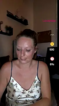Snapshot of ZaramourXMrX chatting on 07-08-26, 07:25 ZaramourXMrX online show from 07-08-26, 07:25