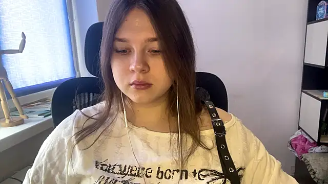 TomikoPfau online show from 02-28-26, 07:41