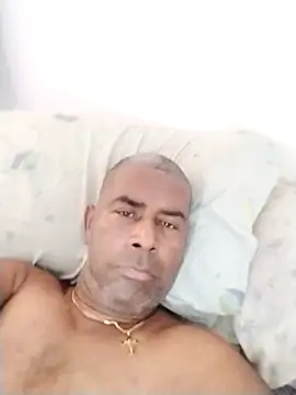 Snapshot of fausto1616 chatting on 02-19-26, 07:22 fausto1616 online show from 02-19-26, 07:22