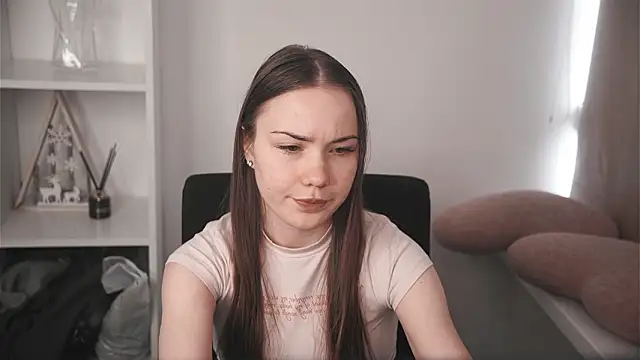 Snapshot of SeanKerne chatting on 03-08-26, 12:41 SeanKerne online show from 03-08-26, 12:41