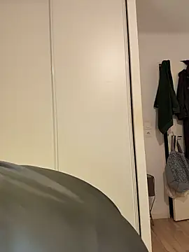  MillaCruz online show from 03-19-26, 08:42