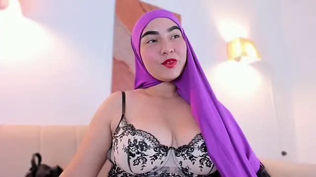 Malika Noor online show from 04-27-26, 03:10