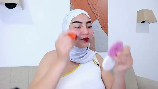 Malika Noor online show from 06-09-26, 02:51