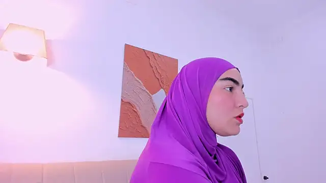 Malika Noor online show from 07-21-26, 03:13