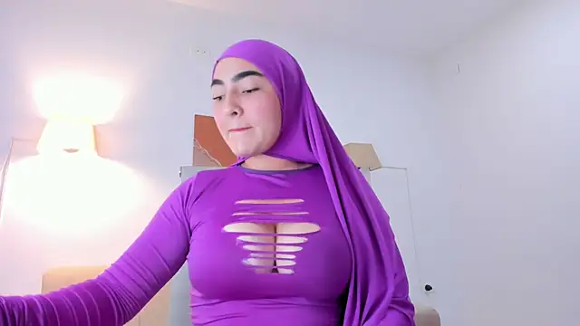 Malika Noor online show from 06-07-26, 03:50