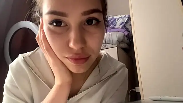 HypnoticEyeys online show from 02-25-26, 11:21