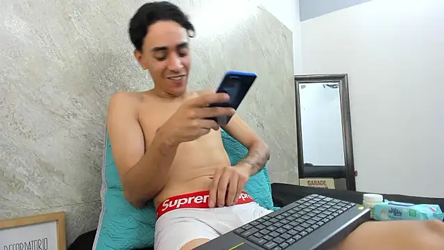 Mick-lollipop online show from 03-09-26, 07:39