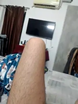 Snapshot of Handsome_Boy_Lust chatting on 07-04-26, 02:43 Handsome Boy Lust online show from 07-04-26, 02:43