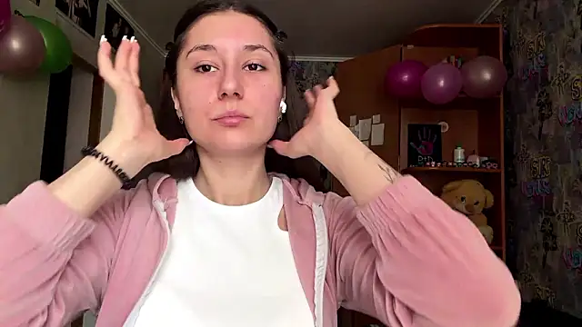 poly princess online show from 02-24-26, 06:03