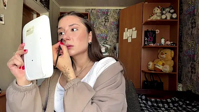 poly princess online show from 04-15-26, 09:26