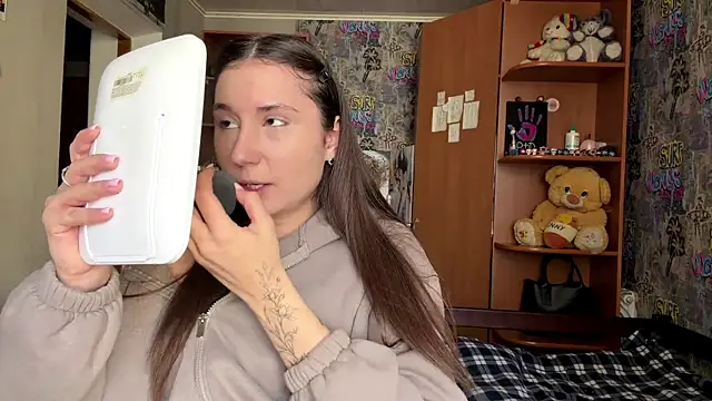 poly princess online show from 03-25-26, 09:19