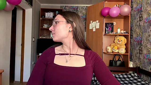 poly princess online show from 03-10-26, 12:09