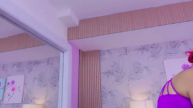 CherryTayloor online show from 04-14-26, 07:41