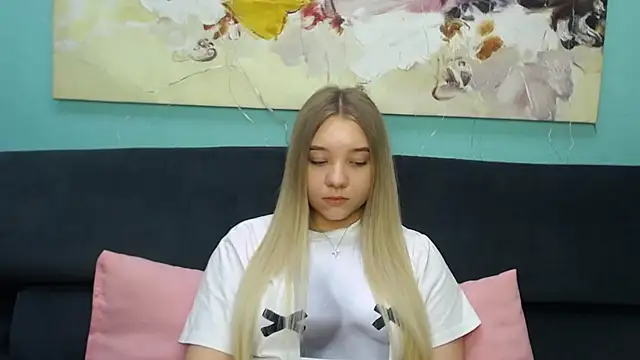 MilanaSiia online show from 03-07-26, 06:02