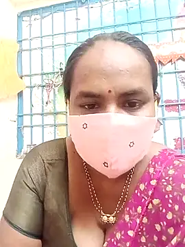 Snapshot of keerthy_telugu chatting on 02-27-26, 05:02 keerthy telugu online show from 02-27-26, 05:02