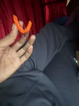 neekosam12 online show from 03-15-26, 12:23