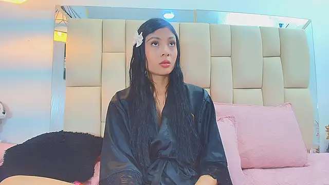 Snapshot of Lana_Sliim chatting on 03-06-26, 12:11 Lana Sliim online show from 03-06-26, 12:11