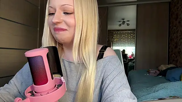 JeneeBIanks online show from 03-13-26, 12:54