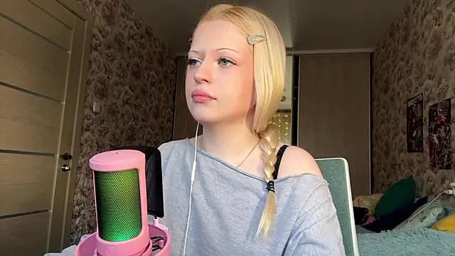 JeneeBIanks online show from 03-14-26, 11:38