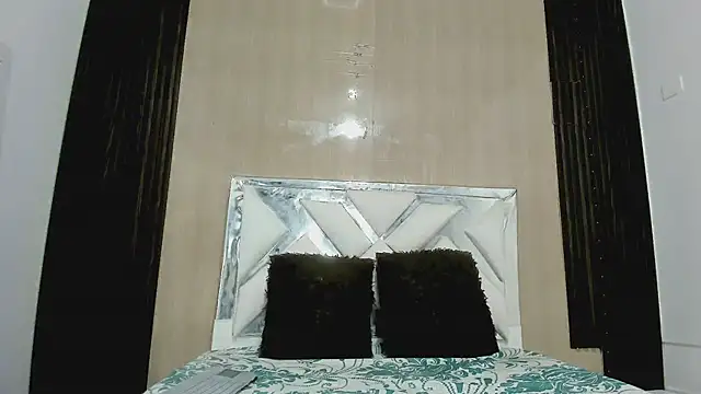 SofiaGonzales  online show from 05-30-26, 01:06