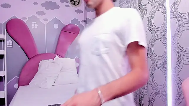 sammysexxx  online show from 02-28-26, 06:18